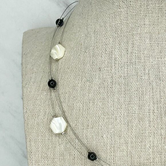 Silver Tone Triple Strand Wire Mother of Pearl Shell Beaded Necklace - Picture 3 of 5